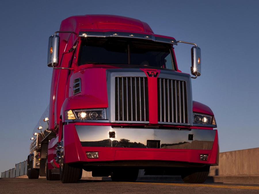  Western Star 5700XE Sleeper Cab 2014 года  (фото 8 из 16)